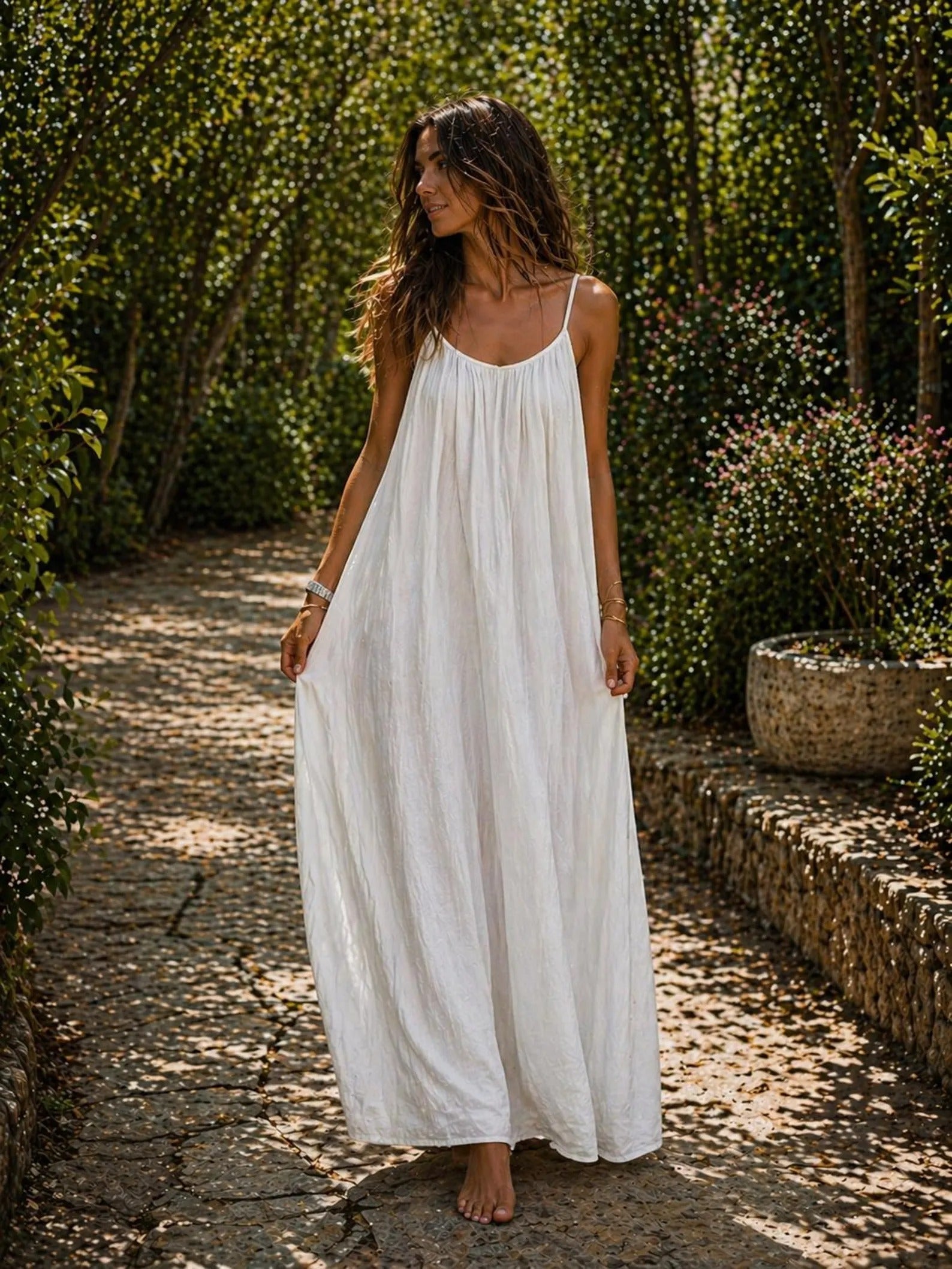 Women's Solid Color Backless Cami Dress